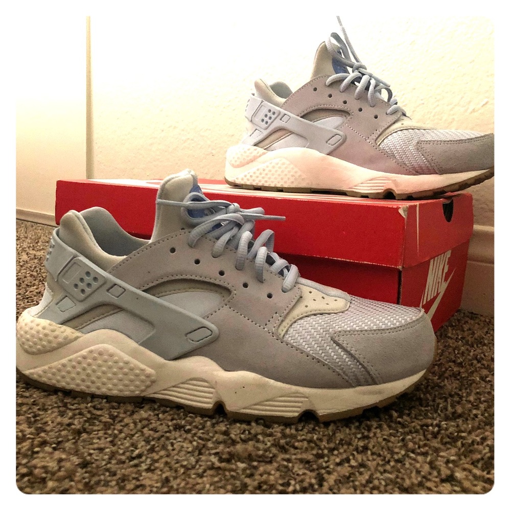 Nike Wmns Huarache Run